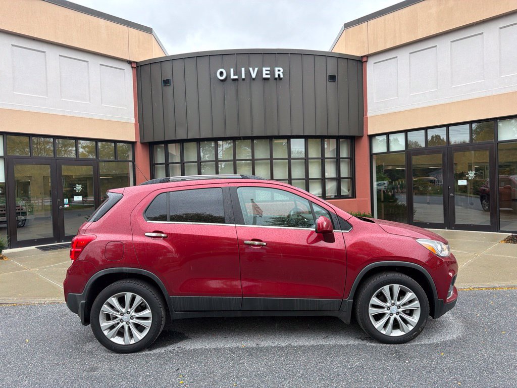 Used 2018 Chevrolet Trax Premier w/ LPO, Protection Package AWD/4WD image 8