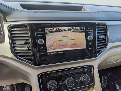 Certified 2023 Volkswagen Atlas SE image 22