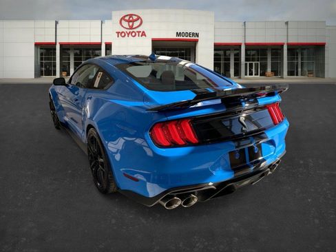 Used 2022 Ford Mustang Shelby GT500 w/ Technology Package image 5