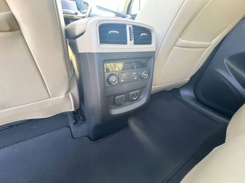 Used 2020 Buick Envision Premium image 22