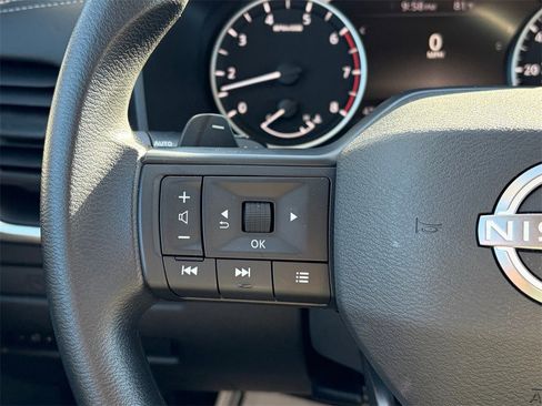 Certified 2025 Nissan Rogue S image 11