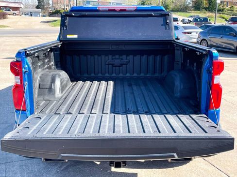 Used 2022 Chevrolet Silverado 1500 LT Trail Boss w/ LT Trail Boss Premium Package image 9