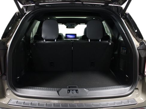 New 2026 Ford Explorer Tremor w/ Tremor Ultimate Package AWD/4WD image 15
