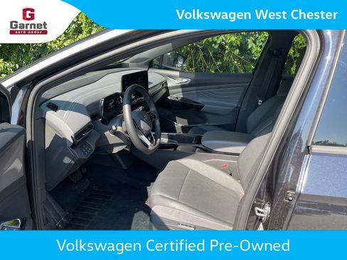 Certified 2023 Volkswagen ID.4 Pro S Plus AWD/4WD image 11