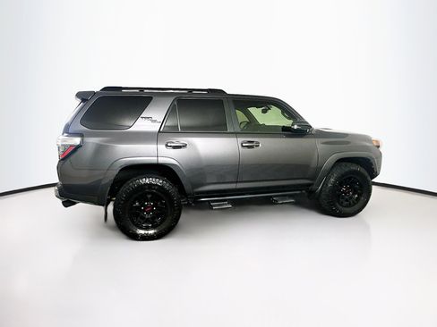Used 2019 Toyota 4Runner TRD Off-Road Premium image 10