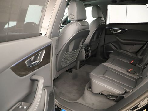 New 2026 Audi Q8 Premium Plus AWD/4WD image 32