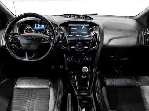 Used 2015 Ford Focus ST w/ Equipment Group 401A image 16