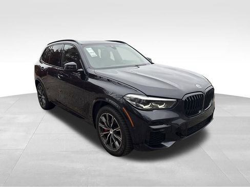 Used 2023 BMW X5 M50i image 5