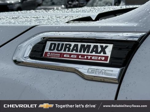Used 2022 GMC Sierra 2500 Denali w/ Denali Ultimate Package AWD/4WD image 11