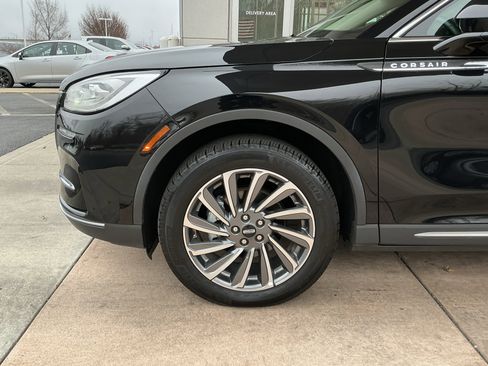 Used 2024 Lincoln Corsair Reserve image 25