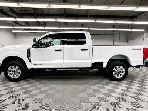 Used 2023 Ford F350 XLT image 14