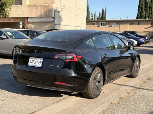 Used 2022 Tesla Model 3 Long Range AWD/4WD image 4