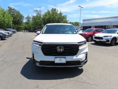 Certified 2023 Honda Pilot EX-L image 6
