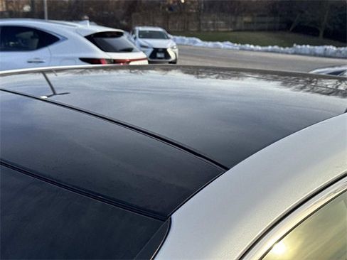 New 2025 Lexus ES 350 Ultra Luxury image 11