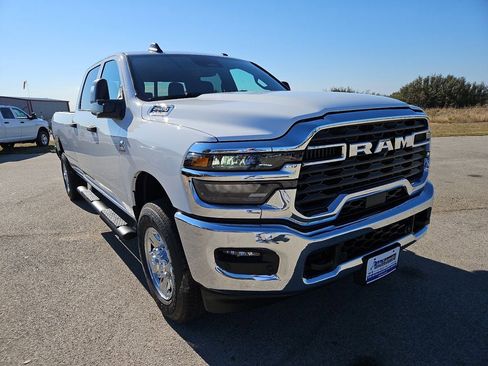 New 2026 RAM 2500 Tradesman image 10