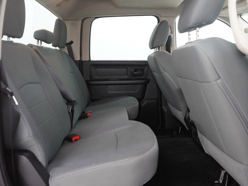 Used 2014 RAM 1500 Express image 12