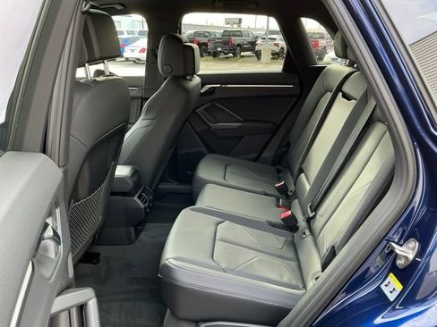 New 2025 Audi Q3 2.0T Premium image 21