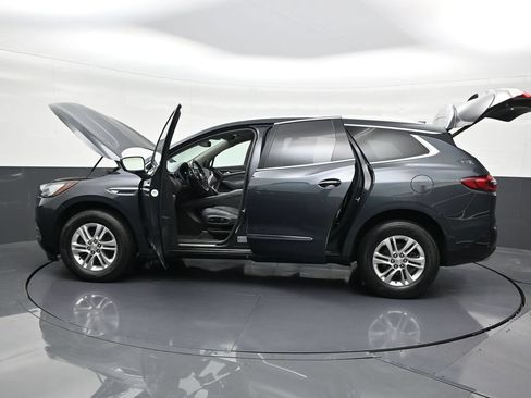 Used 2020 Buick Enclave Essence FWD image 35