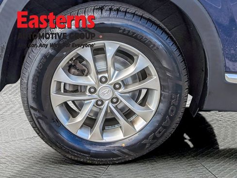 Used 2020 Hyundai Santa Fe SEL image 29