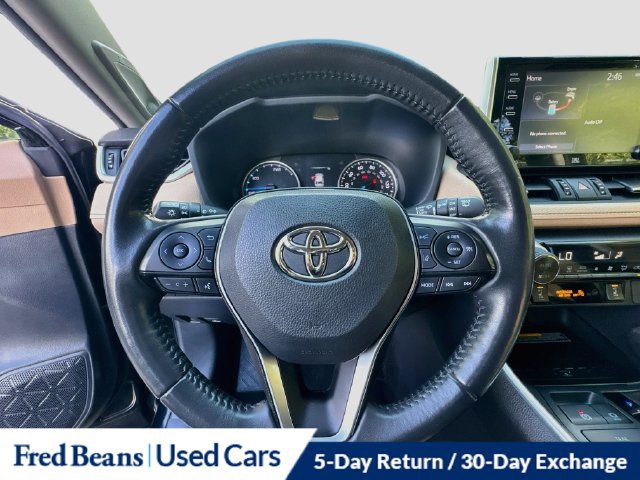 Used 2021 Toyota RAV4 XLE Premium AWD/4WD image 15