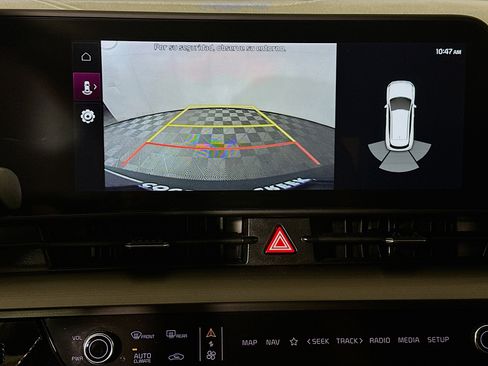 Used 2023 Kia Sportage EX image 25