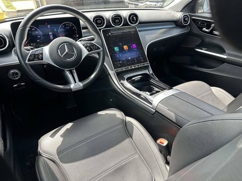 Used 2025 Mercedes-Benz C 300 4MATIC Sedan image 10