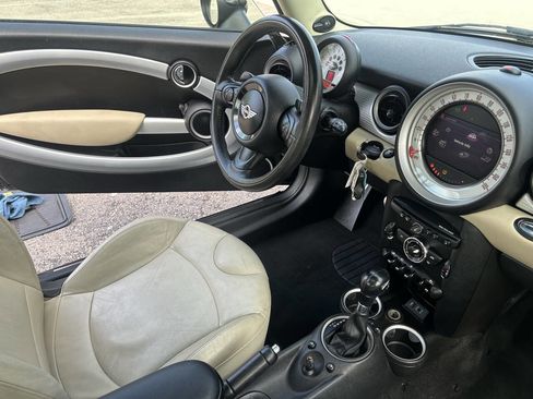 Used 2013 MINI Cooper S image 34