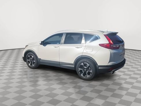 Used 2018 Honda CR-V Touring image 6