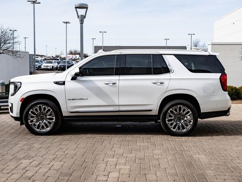 Used 2023 GMC Yukon Denali Ultimate image 5