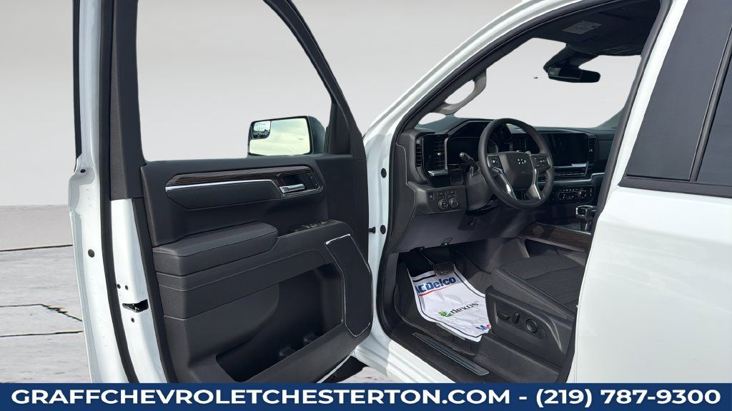 New 2026 Chevrolet Silverado 1500 RST w/ Protection Package AWD/4WD image 24