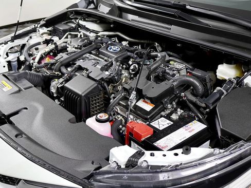 Used 2023 Toyota Corolla XLE image 18