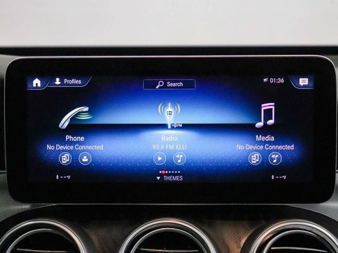 Used 2021 Mercedes-Benz GLC 300 4MATIC image 14