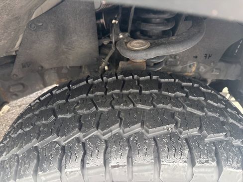 Used 2023 Toyota Tacoma SR5 image 17