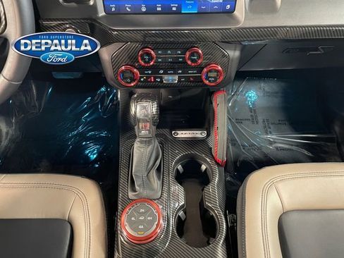 Used 2024 Ford Bronco Wildtrak image 14