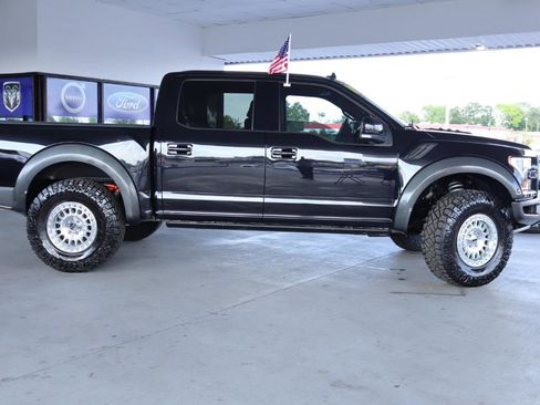 Used 2019 Ford F150 Raptor w/ Equipment Group 802A Luxury AWD/4WD image 6