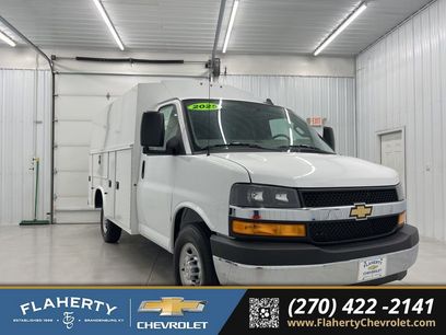 New 2025 Chevrolet Express 3500 w/ Power Convenience Package