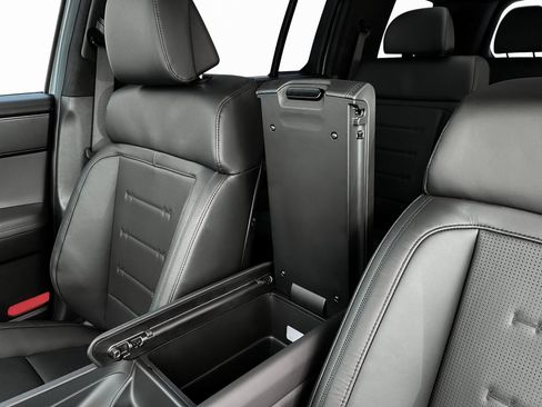 Used 2024 Hyundai Santa Fe Calligraphy image 18