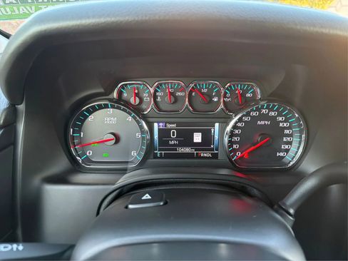 Used 2020 Chevrolet Tahoe Premier AWD/4WD image 16
