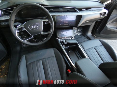 Used 2021 Audi e-tron Premium w/ Convenience Plus Package AWD/4WD image 23