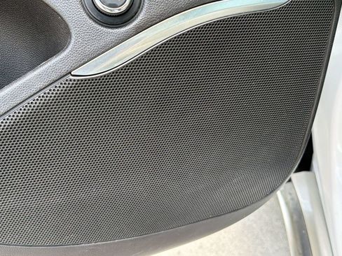 Certified 2018 Buick Enclave Essence FWD image 26