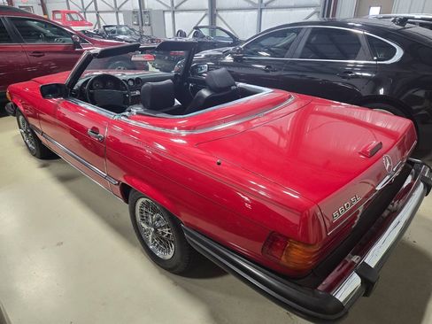 Used 1988 Mercedes-Benz 560 SL image 15