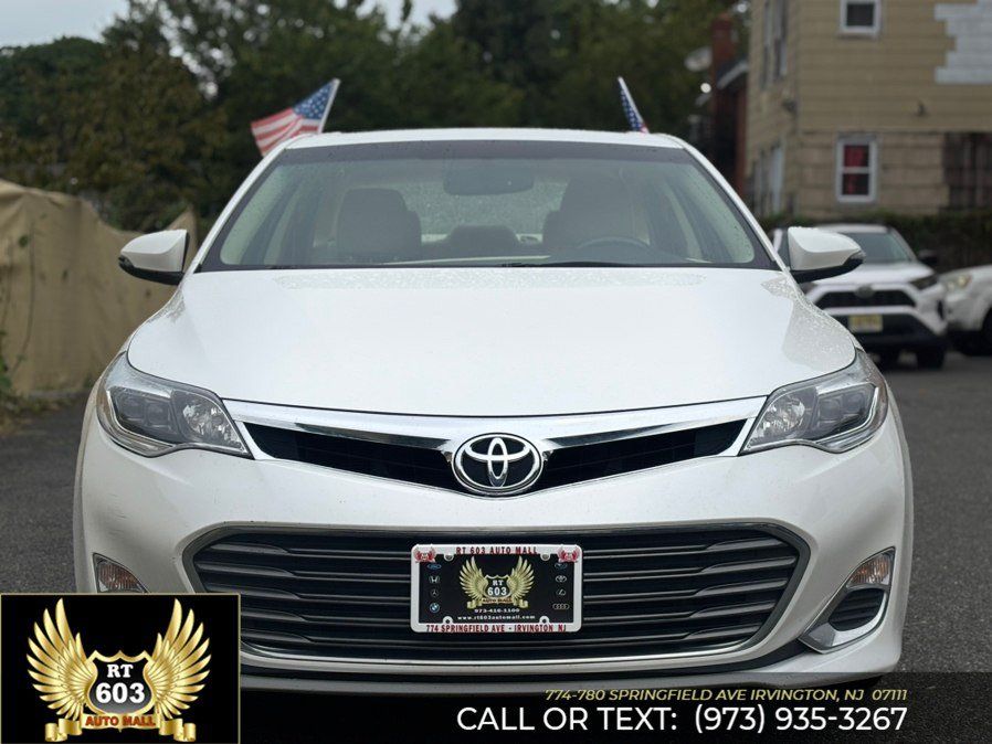 Used 2014 Toyota Avalon XLE Premium FWD image 2