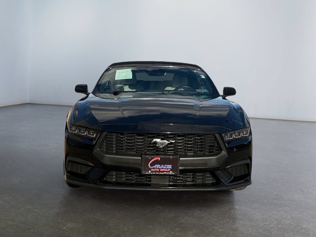 Used 2024 Ford Mustang Premium RWD image 3