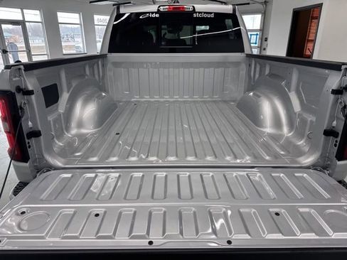 New 2026 RAM 1500 Big Horn AWD/4WD image 8