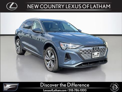 Used 2024 Audi Q8 e-tron Premium Plus w/ Premium Plus Package AWD/4WD image 1