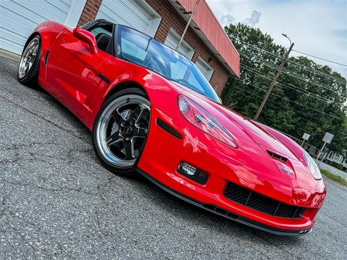 Used 2013 Chevrolet Corvette Grand Sport RWD image 35