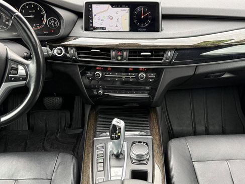 Used 2017 BMW X5 xDrive40e image 23