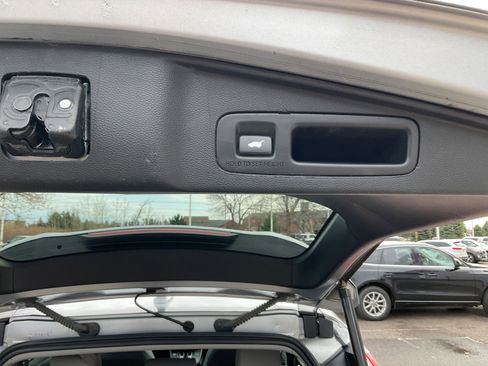 Used 2018 Honda CR-V EX-L image 12