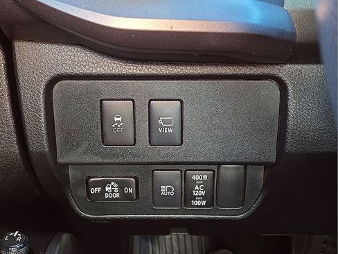 Used 2021 Toyota Tacoma TRD Sport image 24