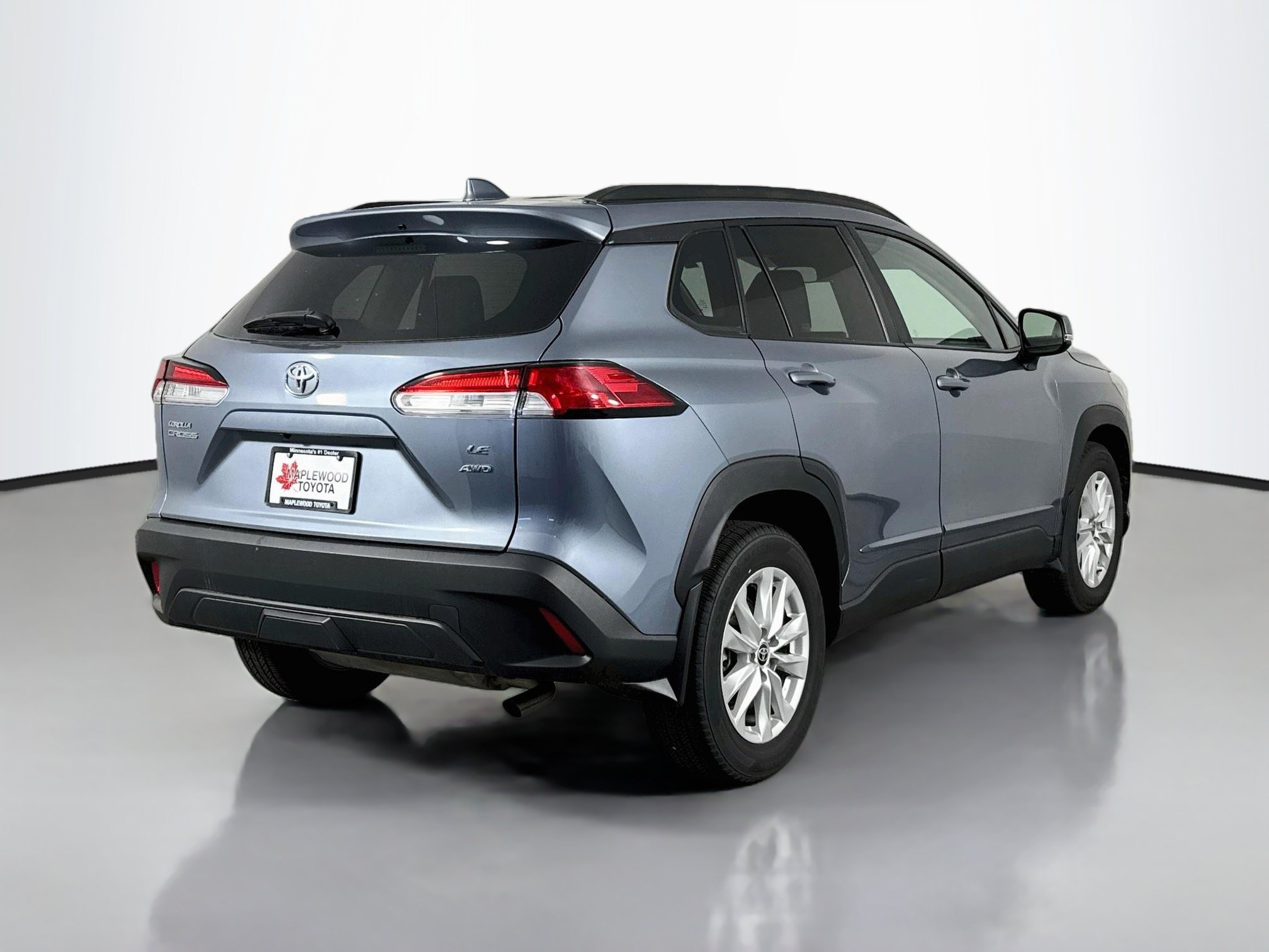 Certified 2024 Toyota Corolla Cross LE AWD/4WD image 7